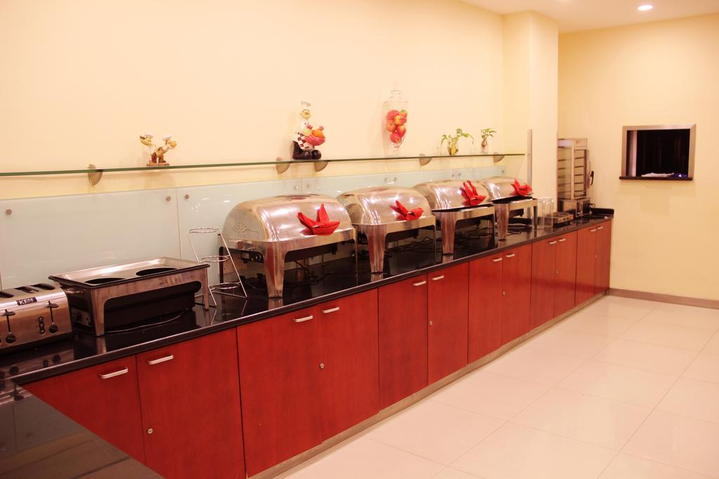 Hanting Express Wuhan Jiang Han Road Walking Street Vũ Hán Ngoại thất bức ảnh